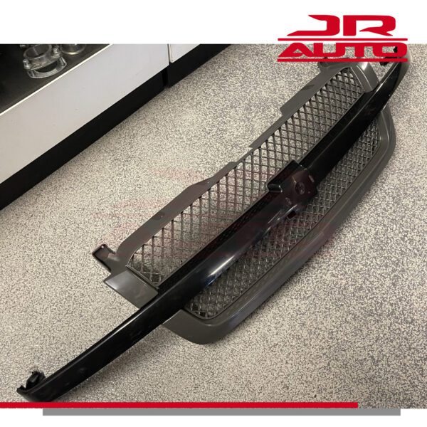 03-05 Chevy Silverado SS Grille Front Black Grey Grill - 1500 / 2500